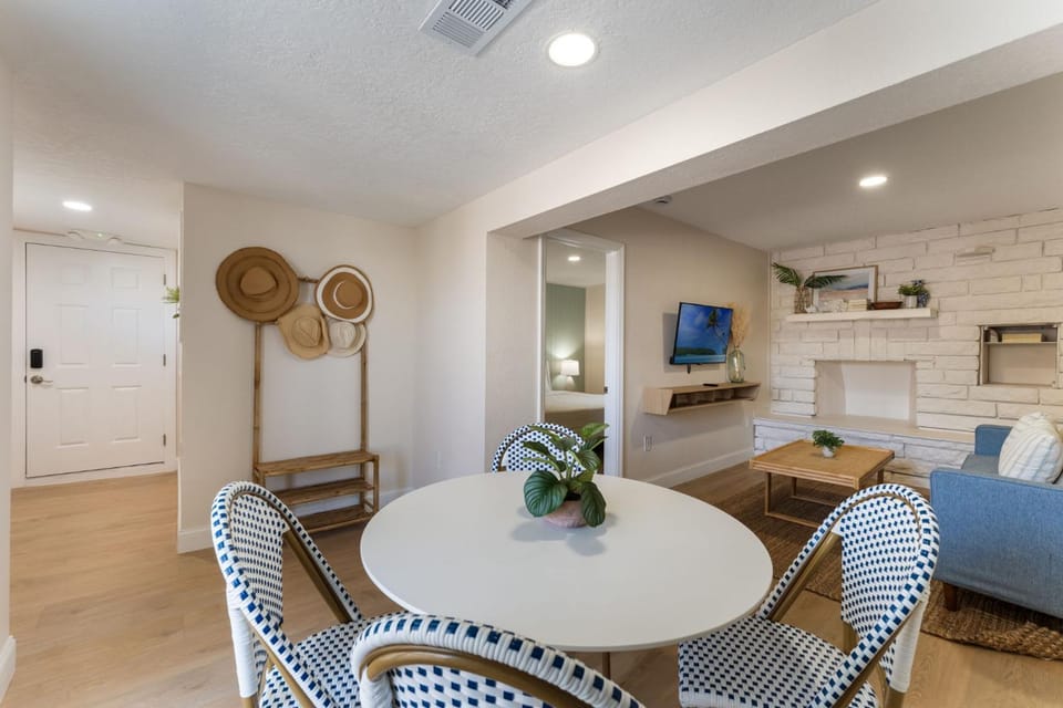 Saltwater Bungalow Apartment in Cocoa Beach