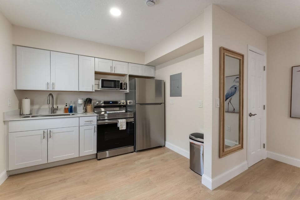 Saltwater Bungalow Apartment in Cocoa Beach