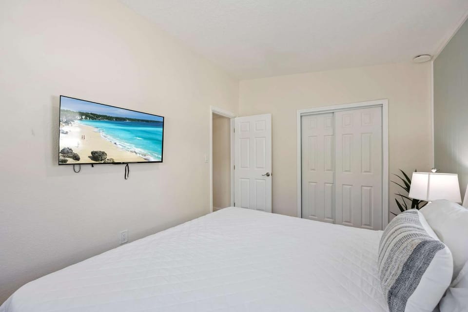 Driftwood Den Apartment in Cocoa Beach