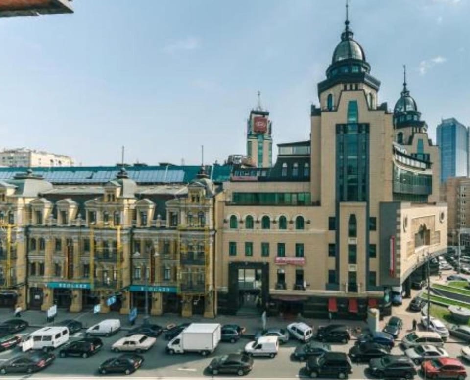 Апартаменти Вулиця Басейна 17 Apartment in Kiev City - Kyiv