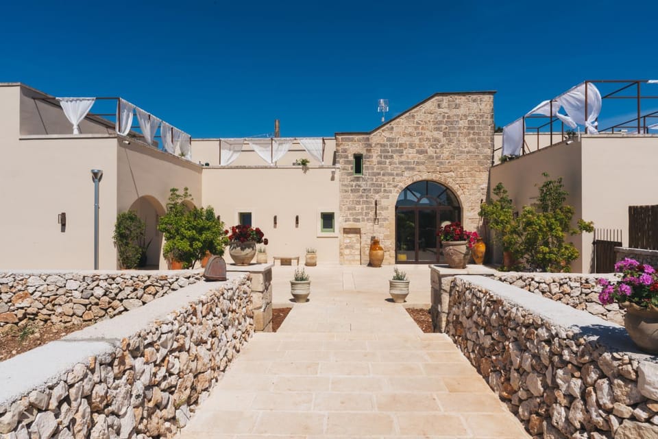 Antica Masseria Arnoni Farm Stay in Apulia