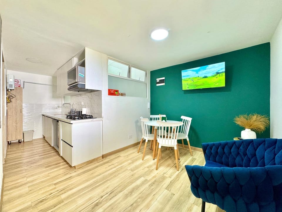 Kitchen or kitchenette, Living room