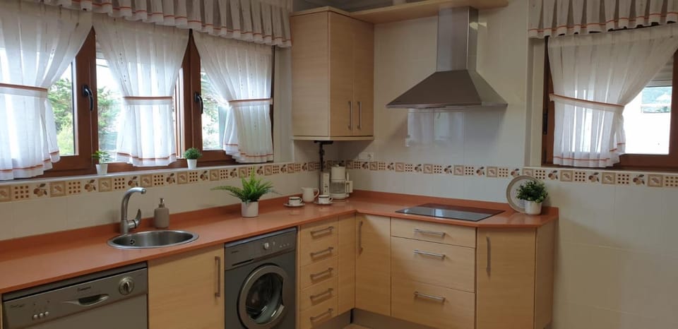 R2R - Villa Hortensia - C05B03 Apartment in Cantabria
