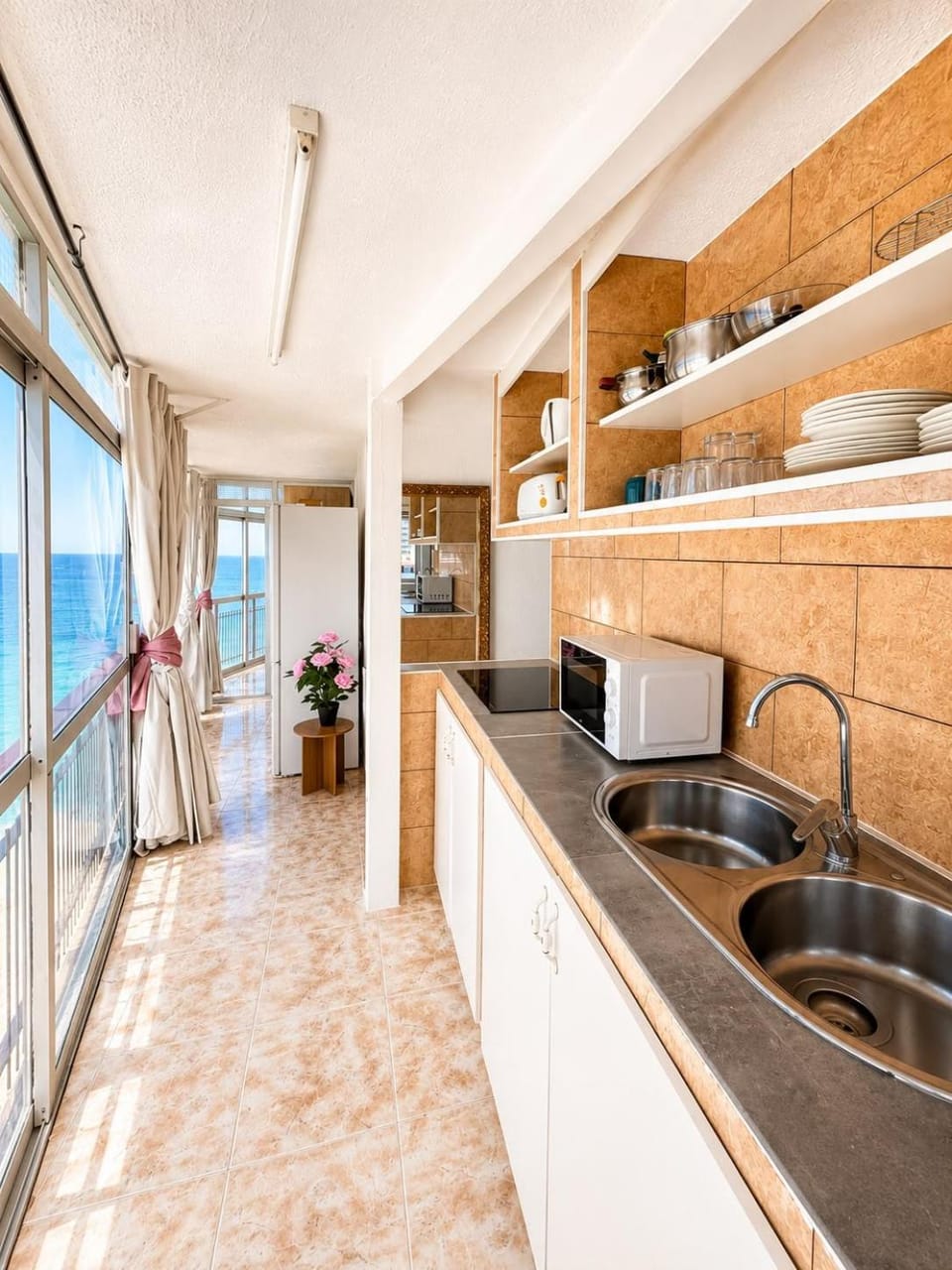SkySea Benidorm Apartment in Benidorm