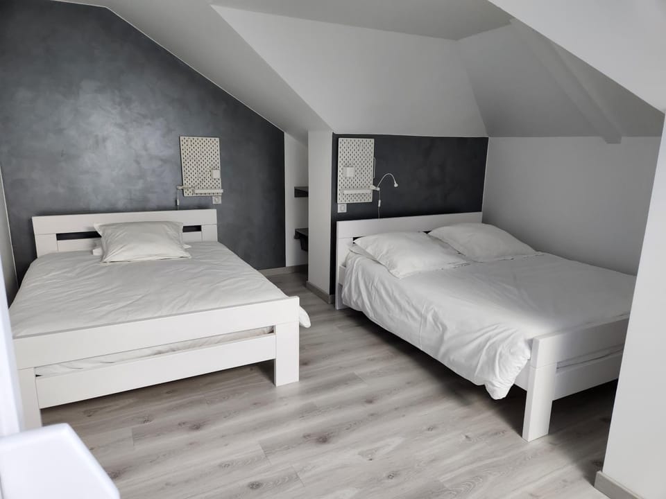 Property building, Living room, Bedroom