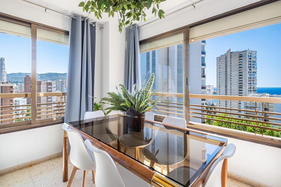 Day, Natural landscape, View (from property/room), Living room, Dining area, City view, Sea view
