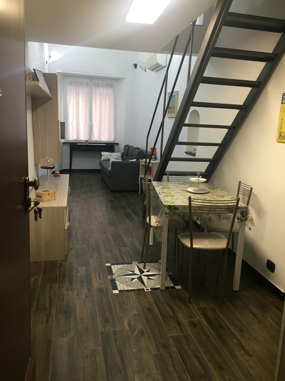 Kitchen or kitchenette, Living room, Other, Seating area, Dining area
