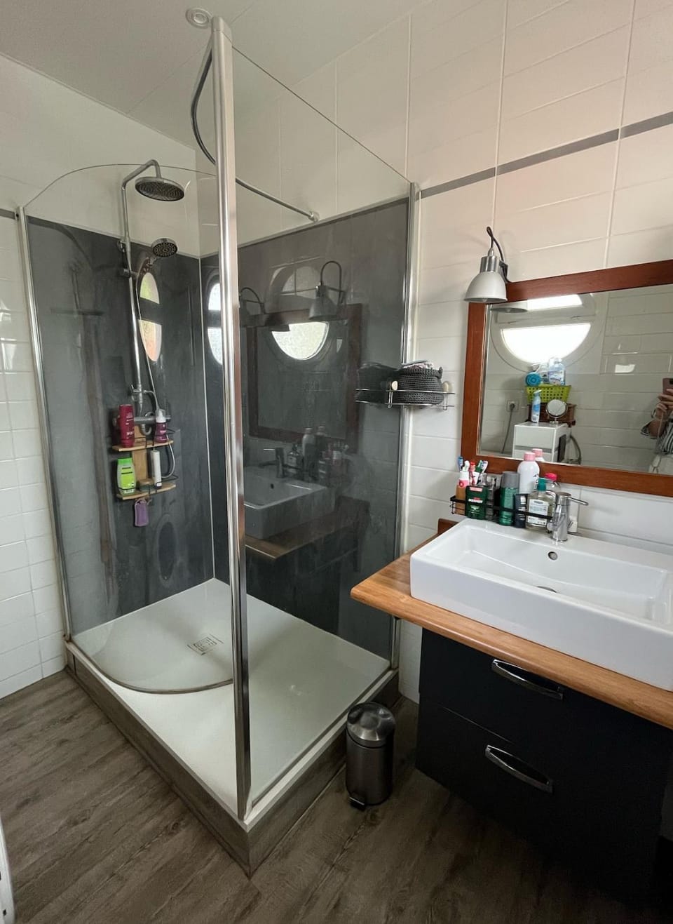 Le Mans 24 Hours Comfortable House for 6 Guests with Private Parking House in Le Mans