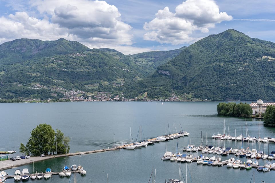 View (from property/room), View (from property/room), Lake view, Lake view