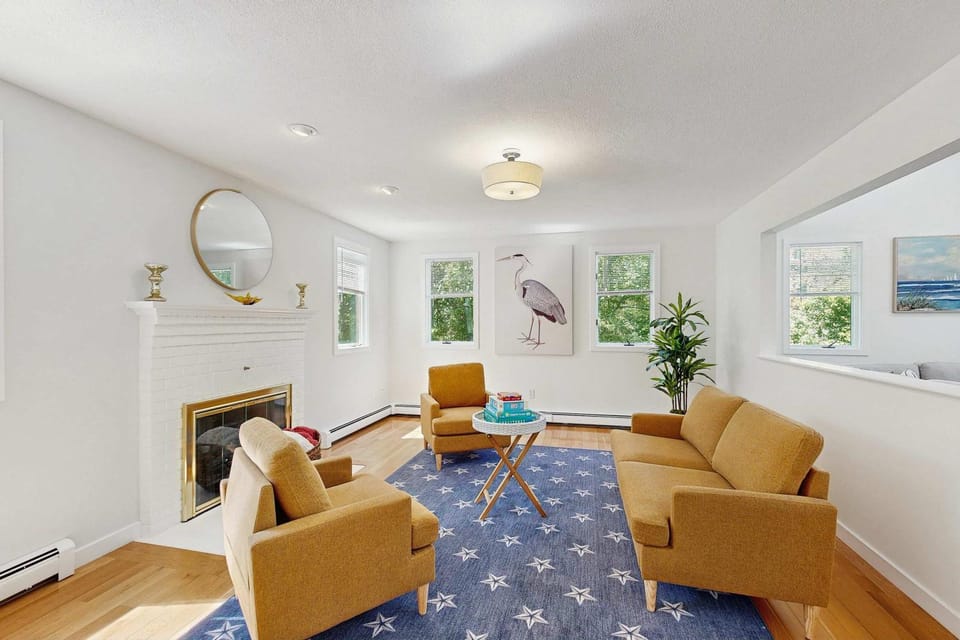 Bright Falmouth Home With Open Layout AC & Deck House in East Falmouth