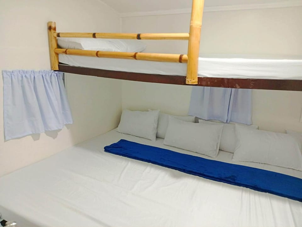 Sea-Sky Blue Beach Resort-Extension at Malabrigo Lobo Batangas Nature lodge in Calabarzon