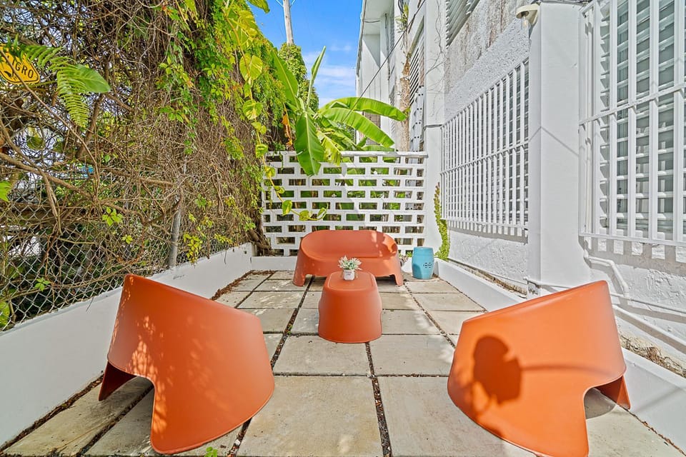 Property building, Patio, Day, View (from property/room), Balcony/Terrace, Living room, Seating area
