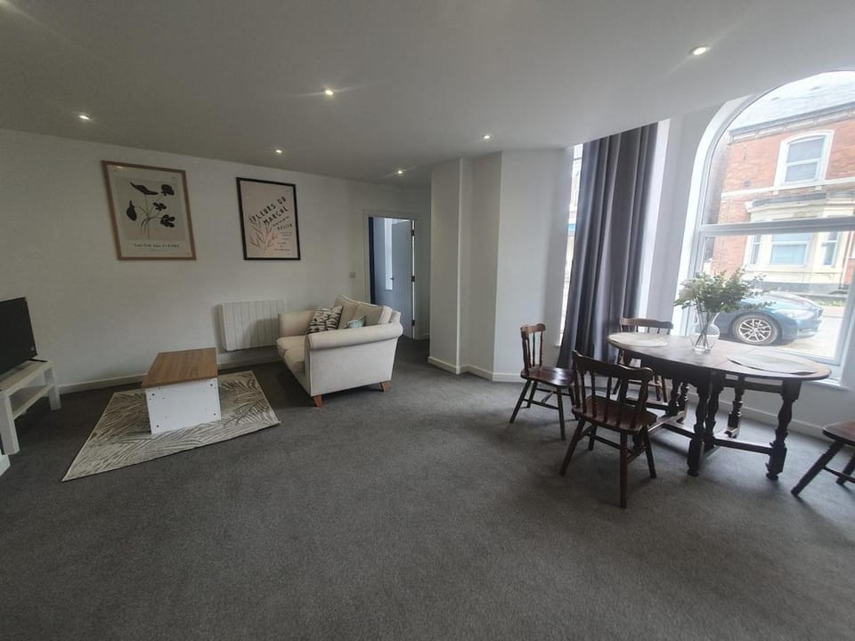 5 Minute walk to Derbion! City Centre Apartment Apartment in Derby