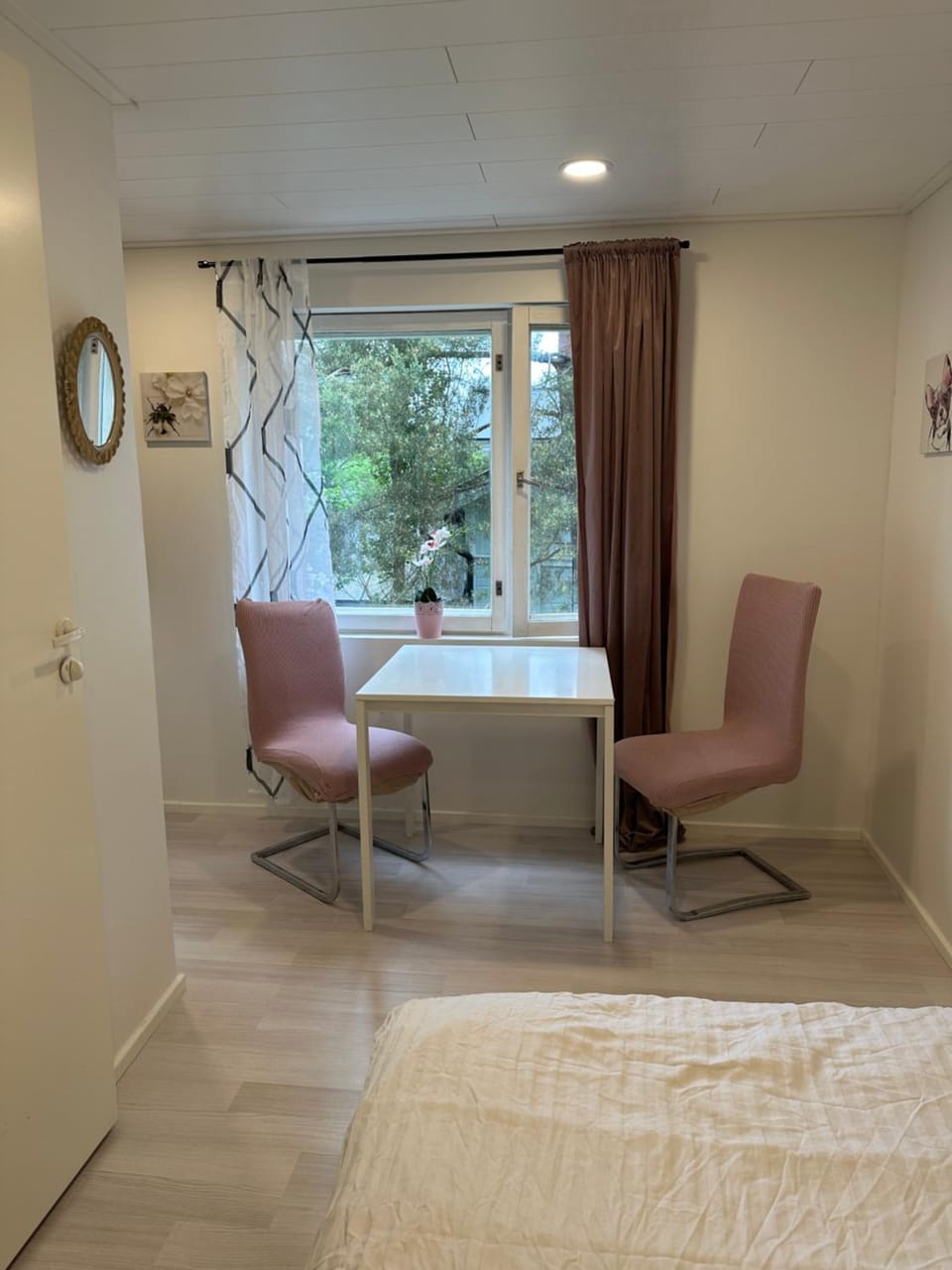 Wooden house apartment 1 km from river Apartment in Turku
