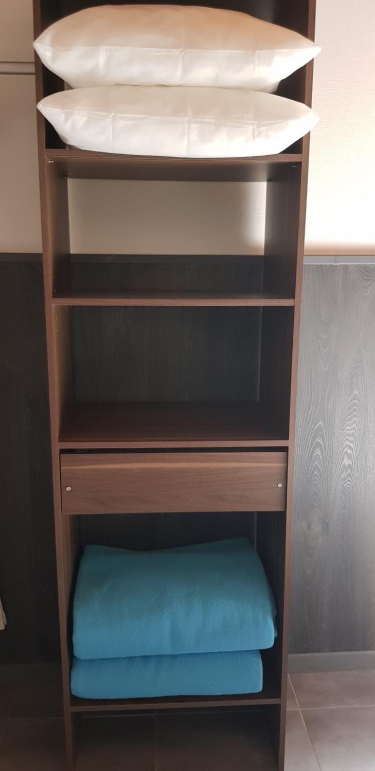 Bedroom, wardrobe