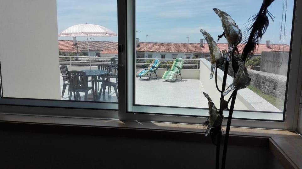 Apartamento Pereira Apartment in Vila Praia de Ancora