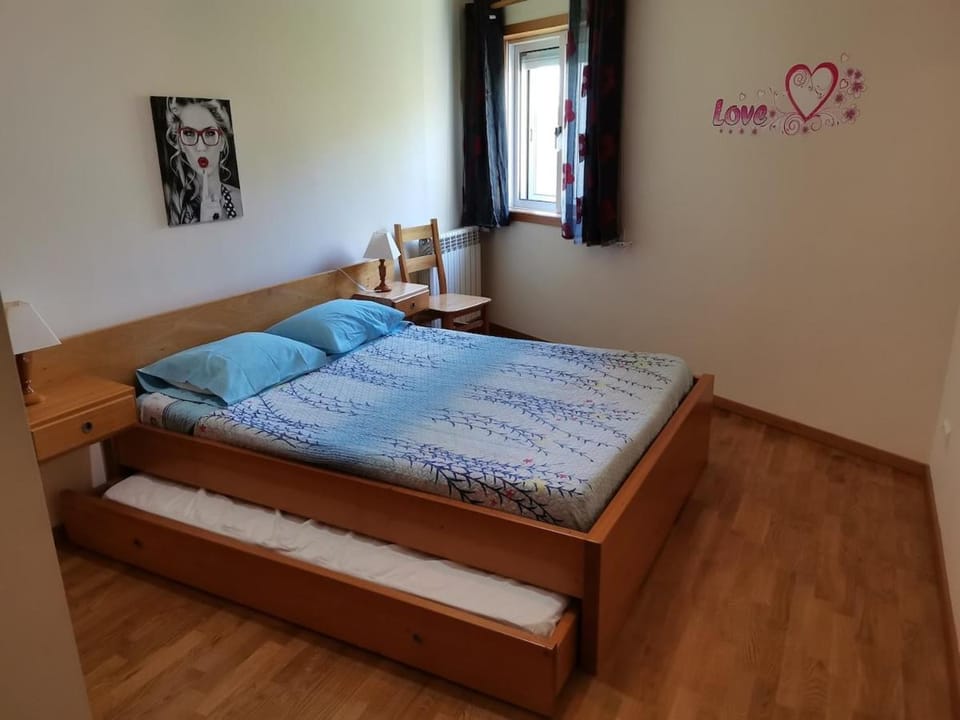 Apartamento Pereira Apartment in Vila Praia de Ancora