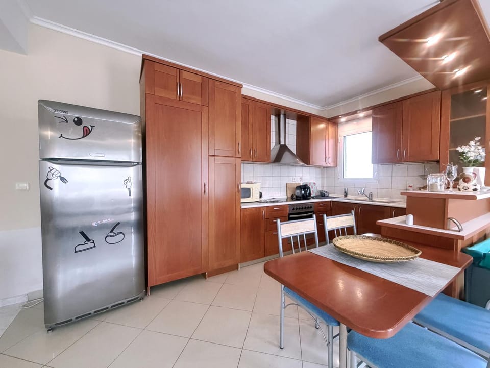 Kitchen or kitchenette, Kitchen or kitchenette