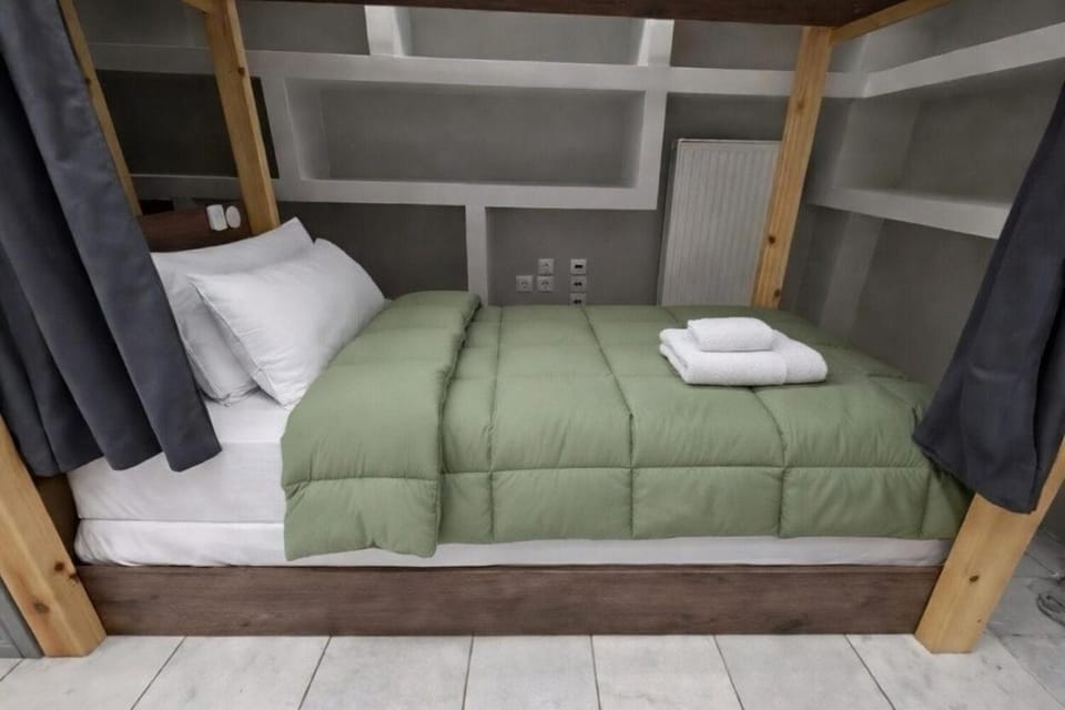 Athens Supreme BEDS No6 Hostel in Athens