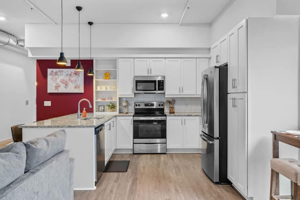 Nashville SoBro Getaway Apartment in The Gulch