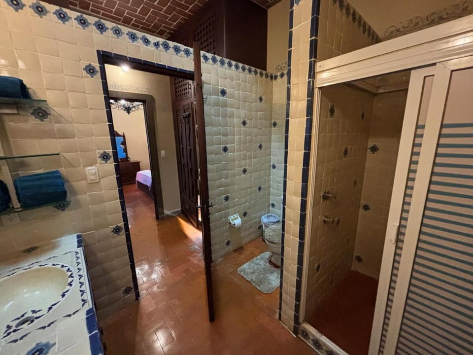 Colonial Mansion - Groups -Pool, Theater, Gym and more Villa in Cuernavaca