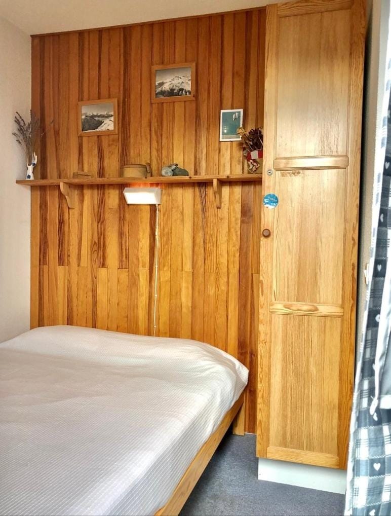 La Fontaine du Corbeau et Grangettes Apartment in Huez