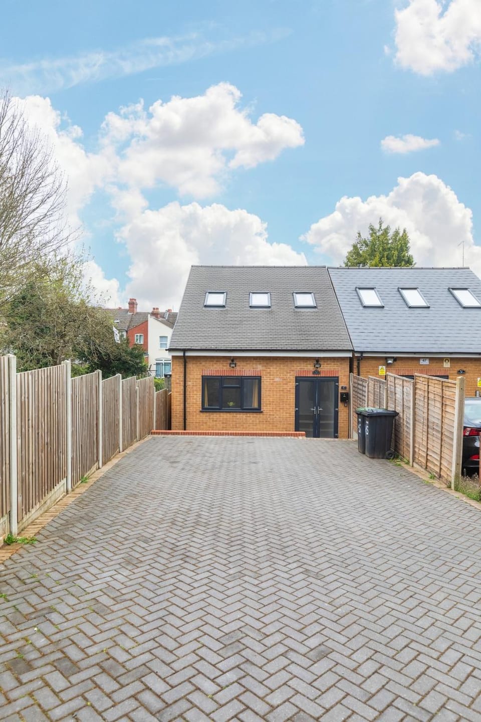 F4 Modern Studio Flat - Prime TV - Parking - Wi-Fi Apartment in Luton
