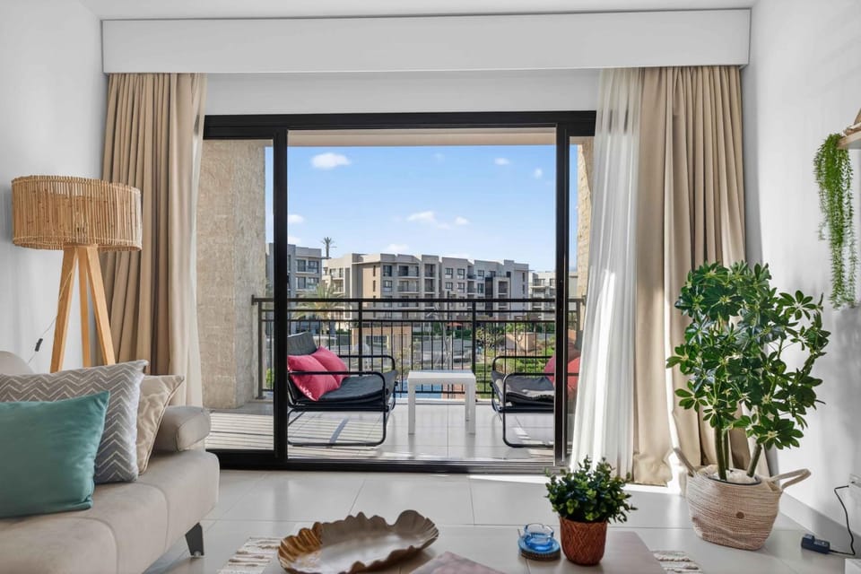 Balcony/Terrace, Living room