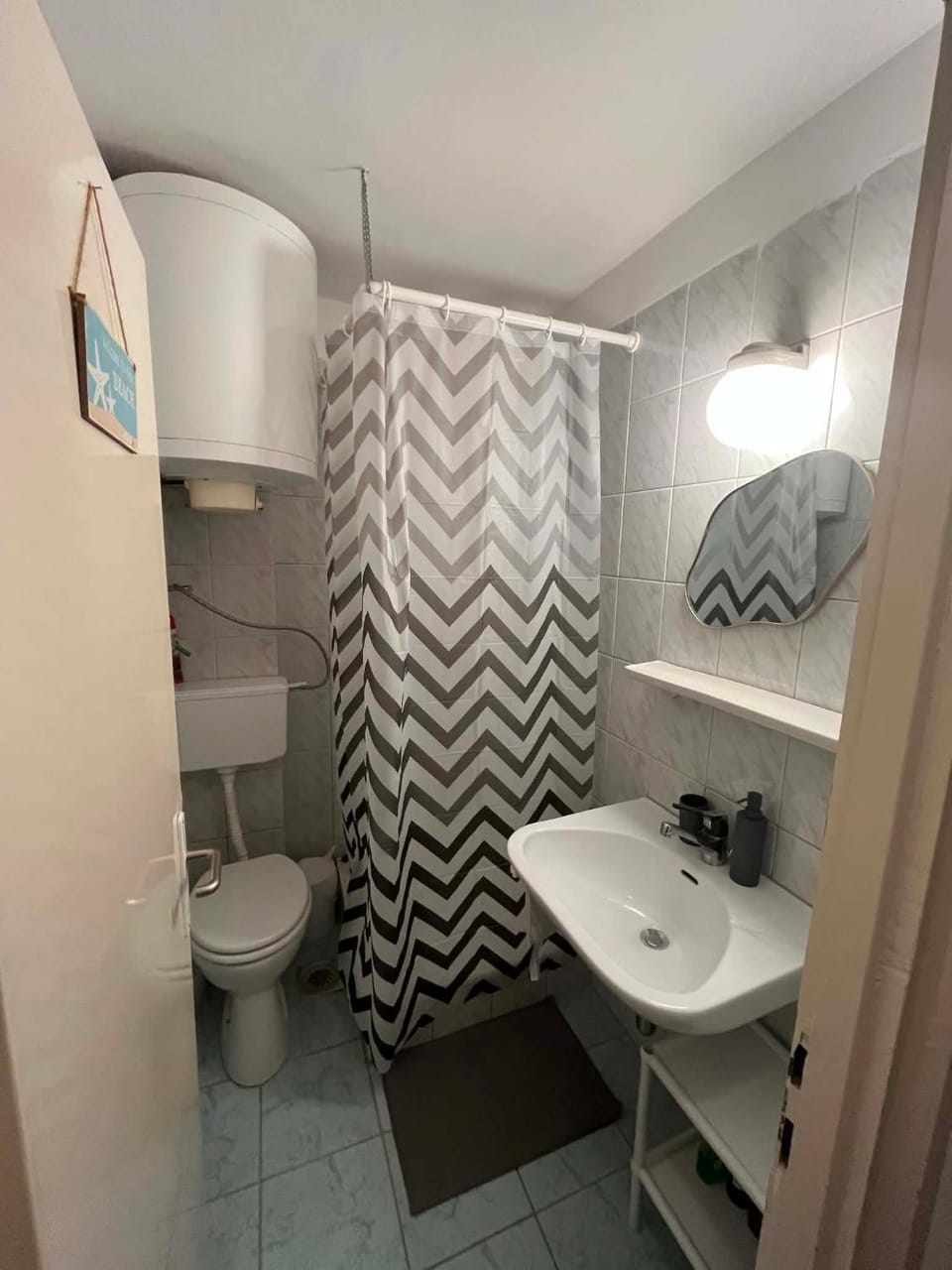 Shower, Toilet, Bathroom