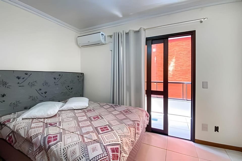 *Apto 4 quartos pertinho da praia e do centro* Apartment in State of Santa Catarina