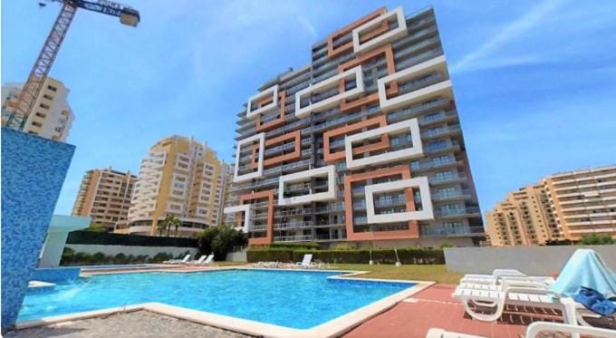 The Surf - Rocha Tower Apartment in Portimao