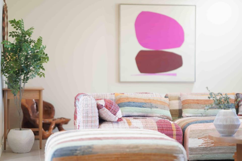 Joshua Tree Navigate Stays Desert Retreat w Spa House in Yucca Valley