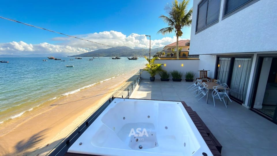 Hot Tub, Sea view