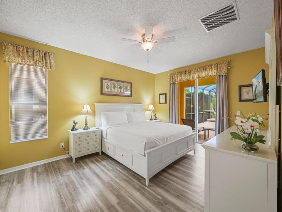 8579 La Isla Dr House in Osceola County