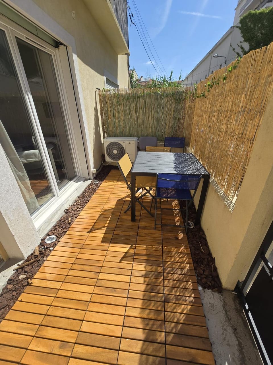 T2 Neuf avec Terrasse Plein Sud Plage à 6 min Apartment in Nice