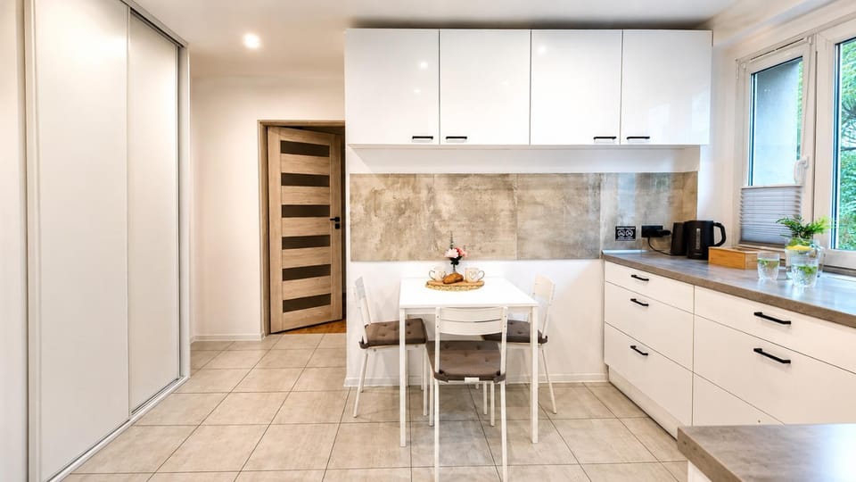 Meals, kitchen
