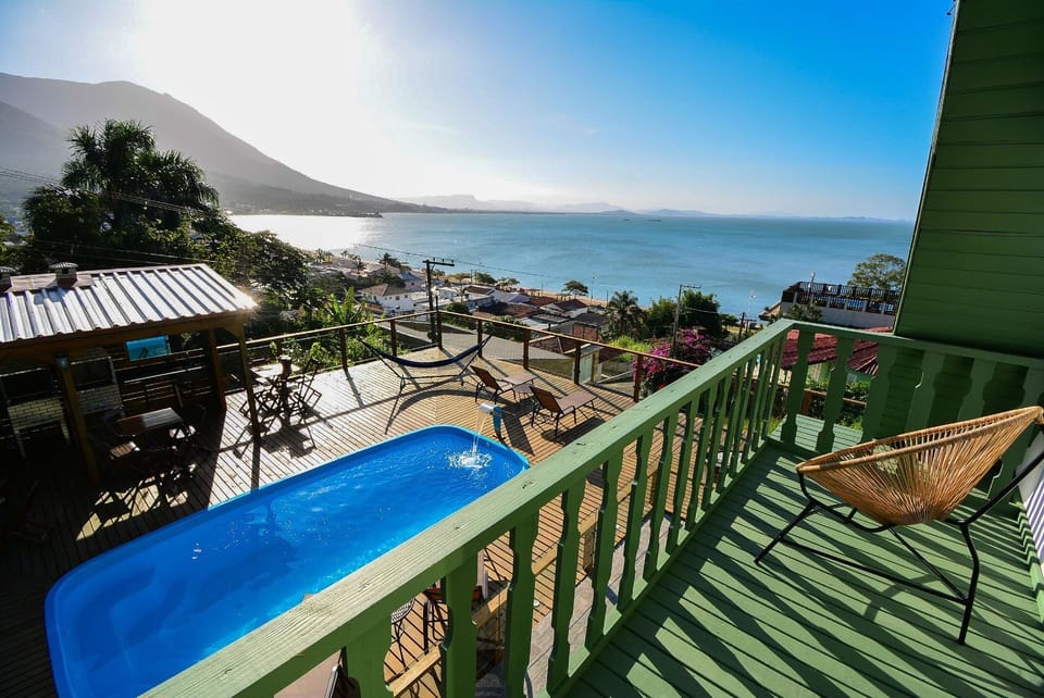 View (from property/room), Pool view, Sea view