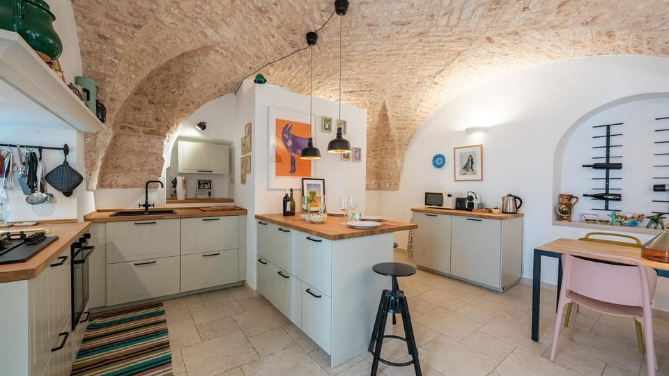 Breakfast, kitchen