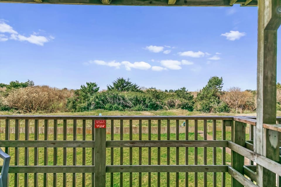 Pet-Friendly Suite With A Kitchen Pool and Spa House in Ocean Shores