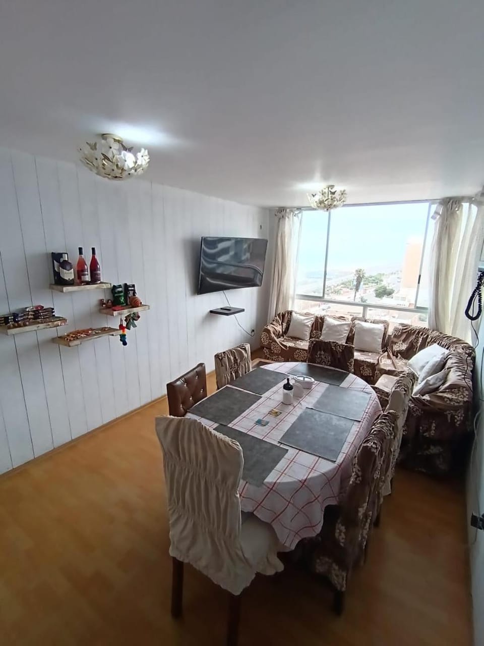 Amplio Departamento Familiar en San Miguel Cerca al Malecón Costanera, WiFi, TV y Cocina Equipada Apartment in Callao Region, Peru
