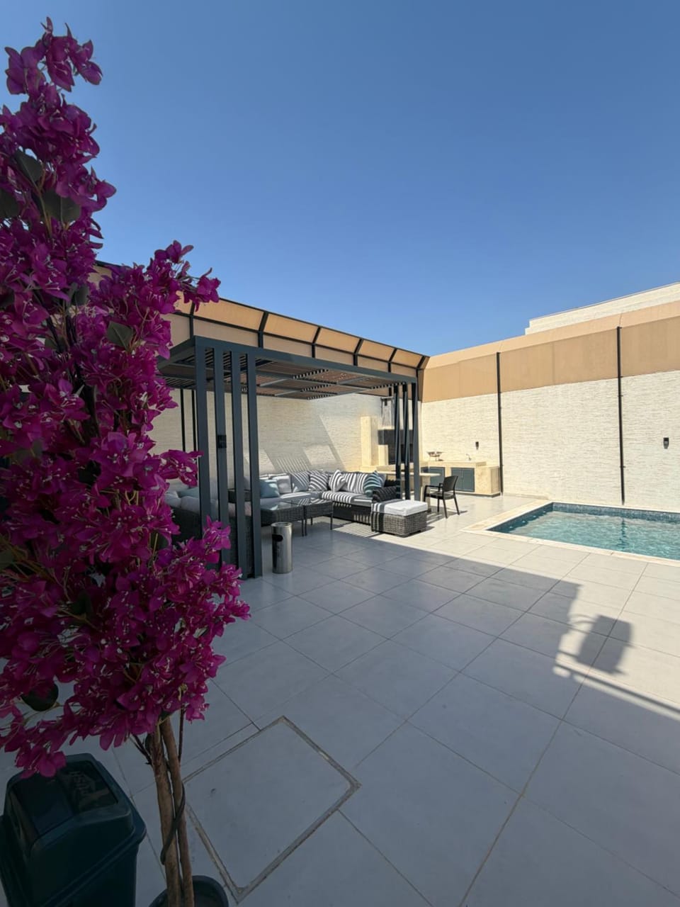 Royal Pearl Villa 2 Chalet in Africa