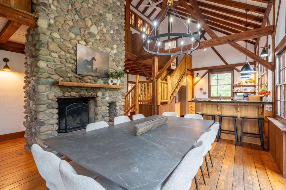 Tranquil Manor - Lake Geneva English Tudor Estate House in Wisconsin