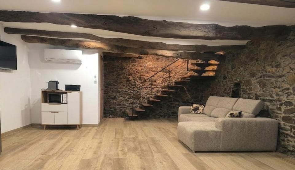 Casa das andorinhas House in Galicia