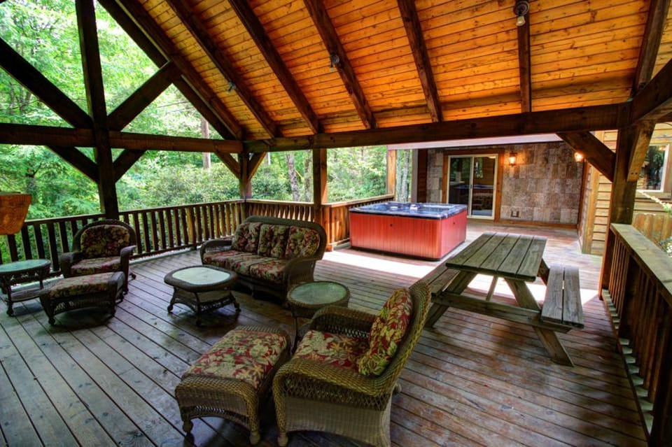 Stettin Haus Beech Mountain House in Beech Mountain