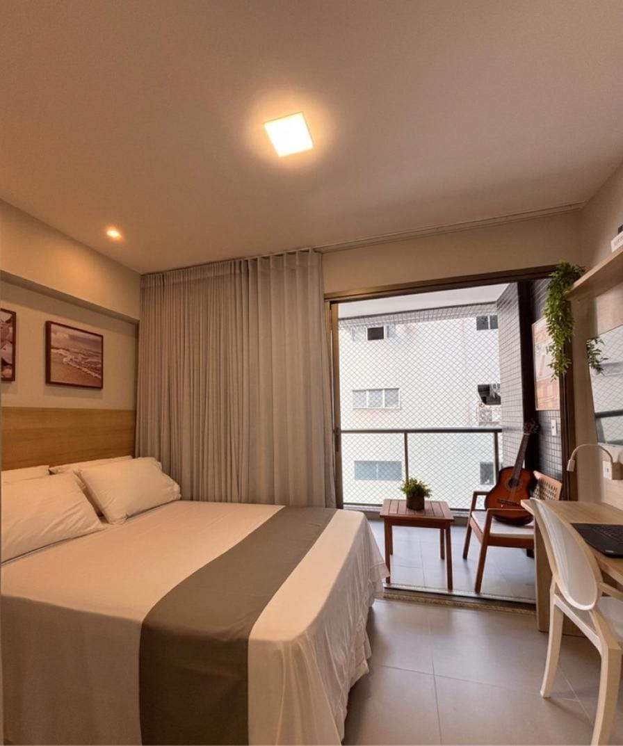 Studio na Barra com varanda l 6 min a pé da praia Apartment in Salvador