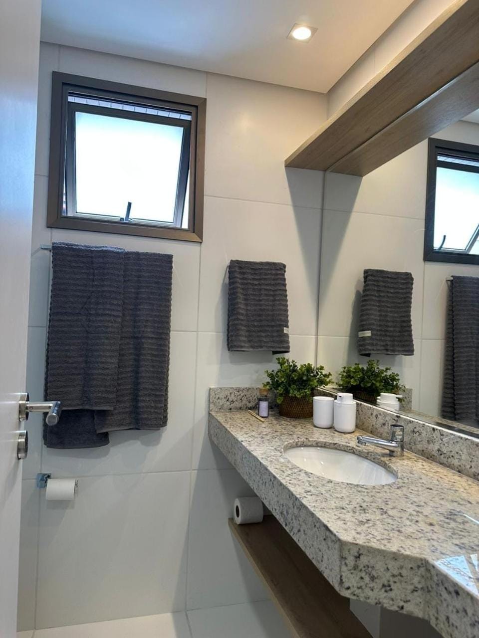 Studio na Barra com varanda l 6 min a pé da praia Apartment in Salvador