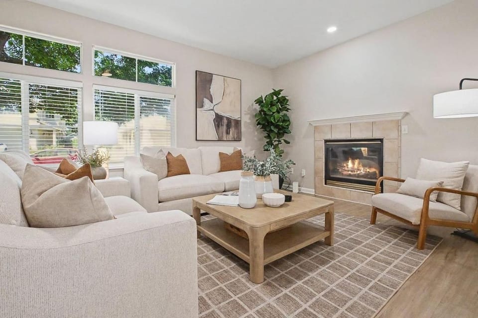 Modern 3BR Davis Retreat House in Davis