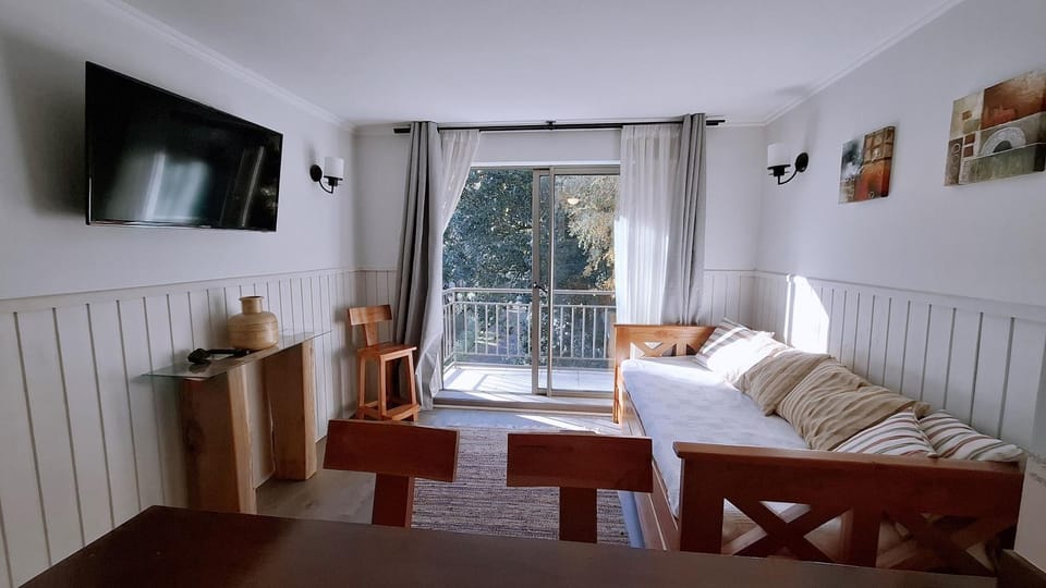 Departamento en pucon full equipado con wifi, camino al volcan a 5 min del centro Apartment in Pucon