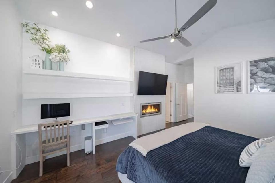 Luxury Family Retreat with Hot Tub and Games Apartment in Ammon
