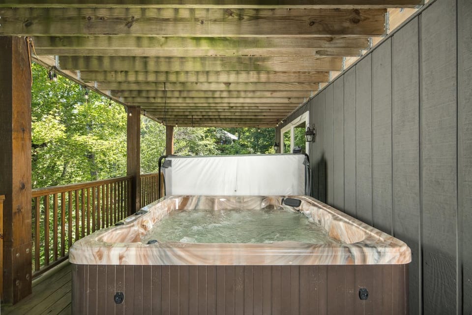 Majestic Mountain Haus House in Beech Mountain